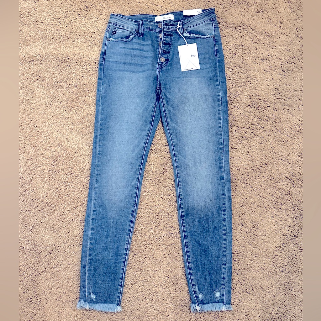 Nwt Kancan Amorita Women’s Jeans Size 28/9